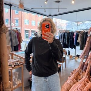 Vuori Womans Mock Neck Long Sleeve Grey Sweatshirt Small